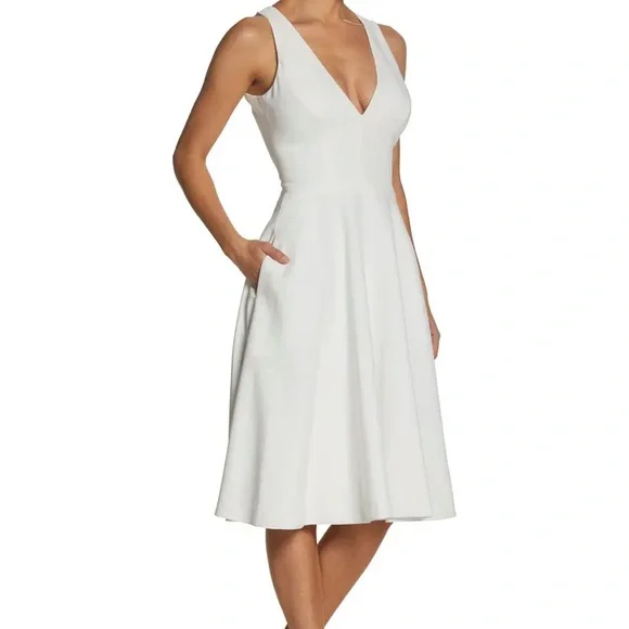 Dress the Population | Dresses | Nwt Dress The Population Catalina Fit Flare  Cocktail Dress Size M White | Poshmark